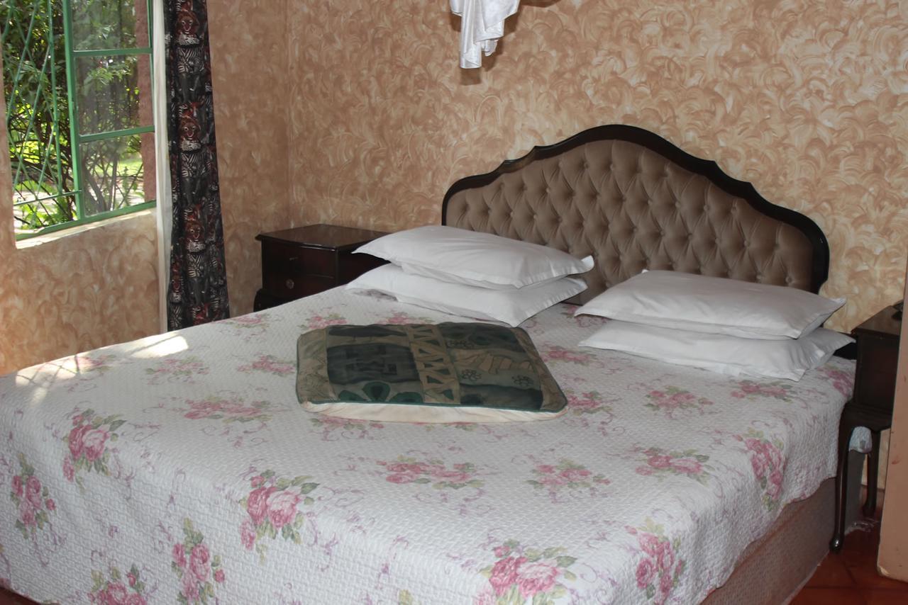 Mosi-Ua-Tunya Lodge Victoria Falls Ngoại thất bức ảnh