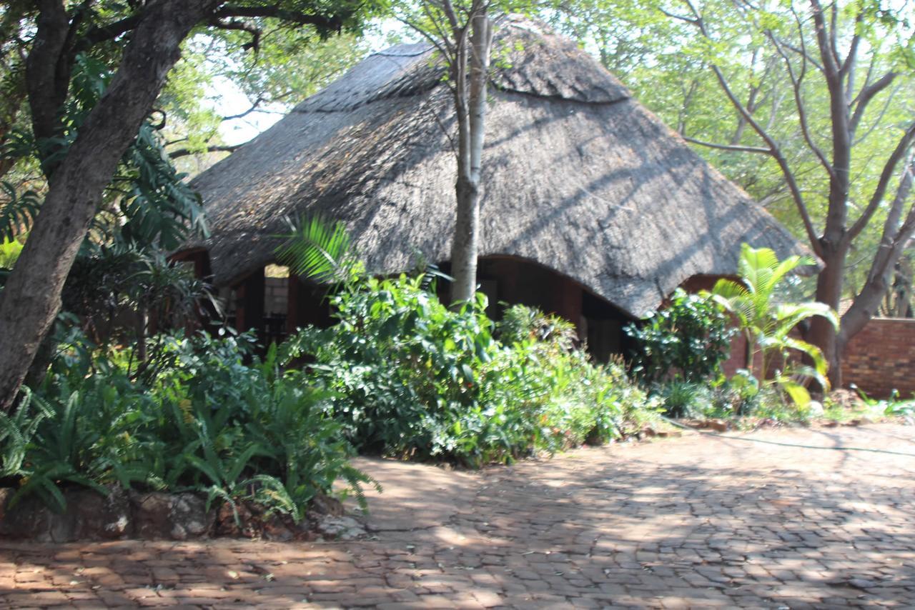 Mosi-Ua-Tunya Lodge Victoria Falls Ngoại thất bức ảnh